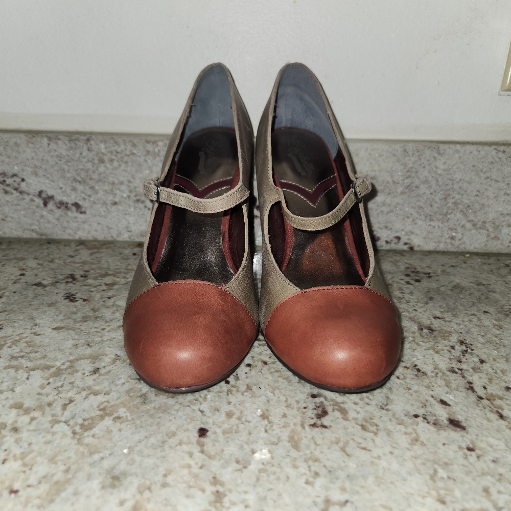 Seychelles heels